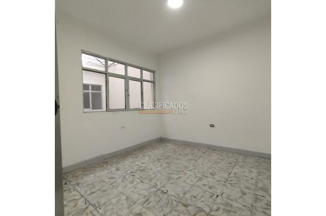 Apartamentos, Alquiler, Atanasio Girardot - $1.200.000