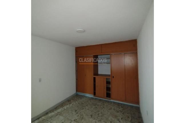 Apartamentos, Alquiler, Atanasio Girardot - $1.200.000