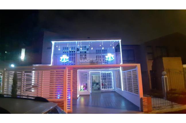 Casas, Venta en Valle del Lili