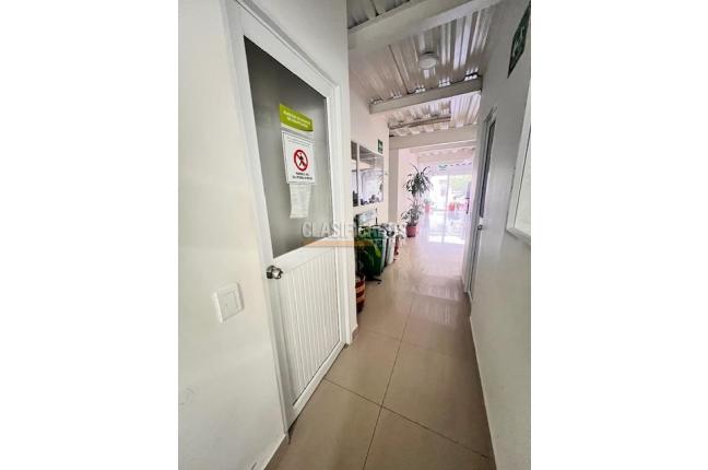 Oficinas y Consultorios, Alquiler, San Vicente - $7.500.000