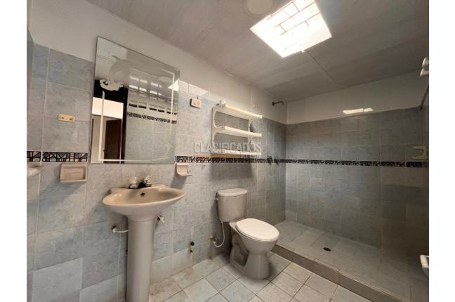 Casas, Venta, Bretaña - $280.000.000