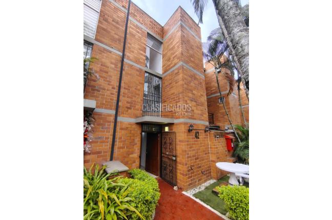 Casas, Venta en Valle del Lili