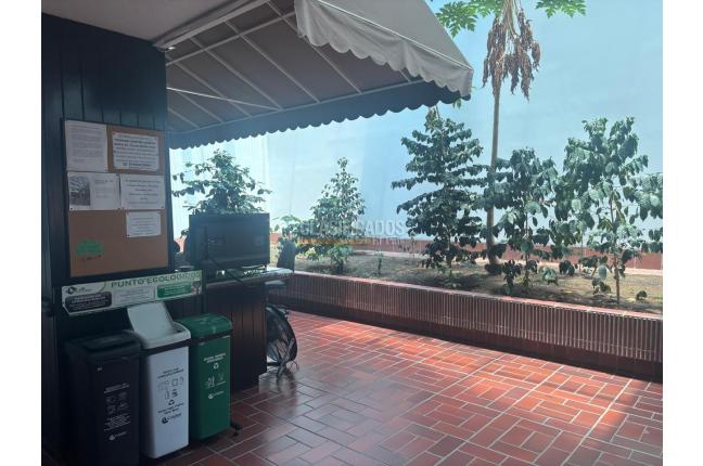 Oficinas y Consultorios, Venta, San Vicente - $260.000.000