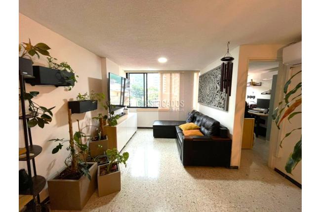 Apartamentos, Venta, Granada - $400.000.000