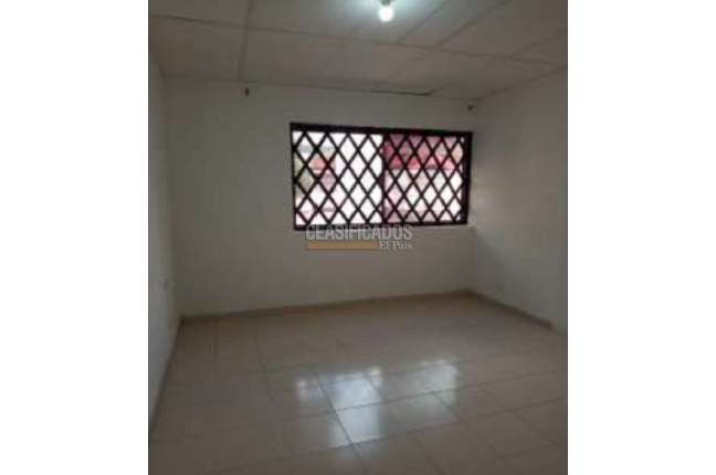 Locales y Bodegas, Alquiler, El Cedro - $1.800.000