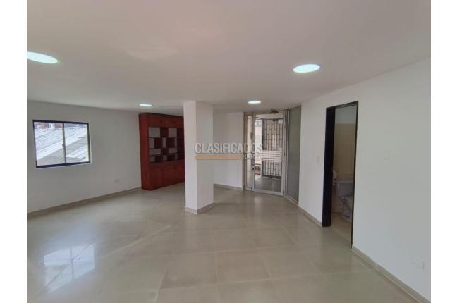 Oficinas y Consultorios, Alquiler, San Fernando - $3.800.000