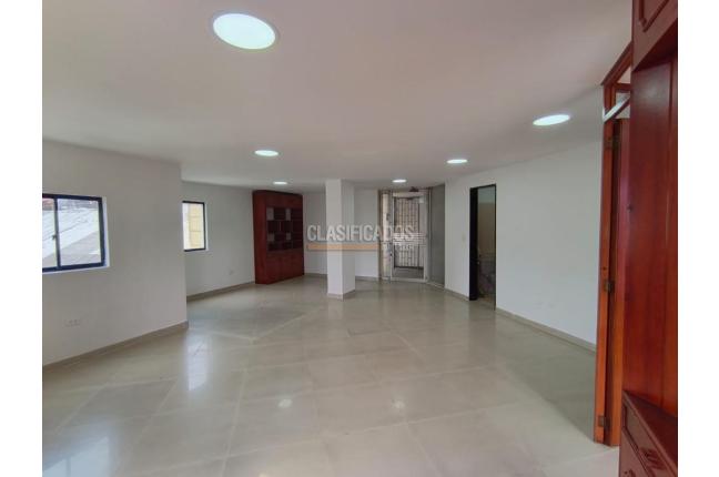 Oficinas y Consultorios, Alquiler, San Fernando - $3.800.000
