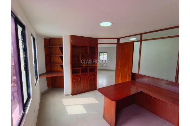 Oficinas y Consultorios, Alquiler, San Fernando - $3.800.000