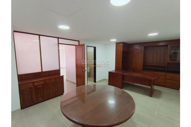 Oficinas y Consultorios, Alquiler, San Fernando - $3.800.000
