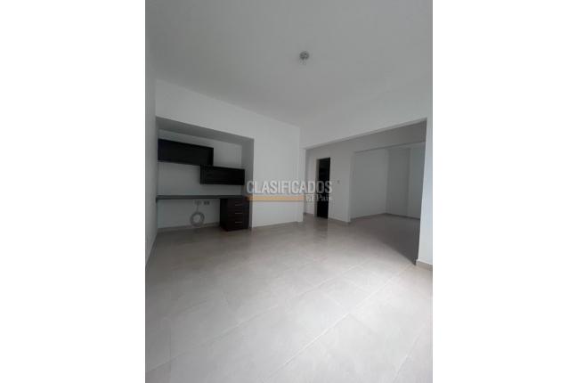 Apartamentos, Alquiler, Colseguros - $1.100.000