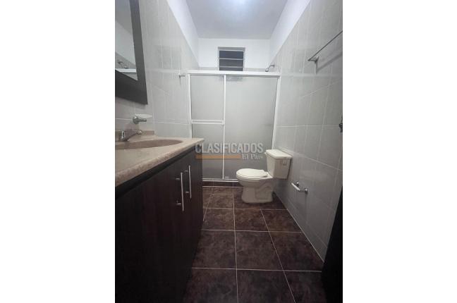 Apartamentos, Alquiler, Colseguros - $1.100.000