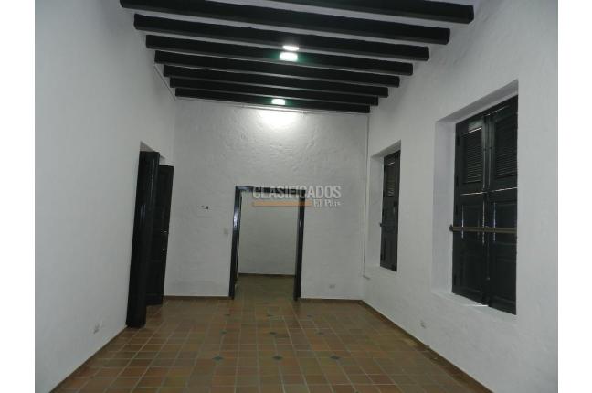 Oficinas y Consultorios, Venta, San Pascual - $1.800.000.000