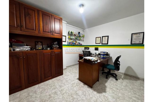 Casas, Venta, Colseguros - $1.500.000.000