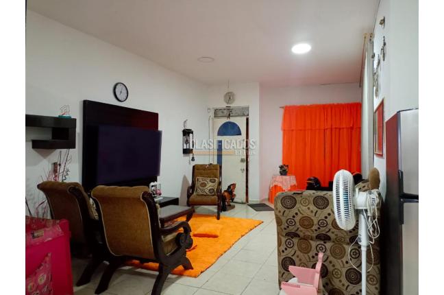 Casas, Venta, Municipal - $355.000.000