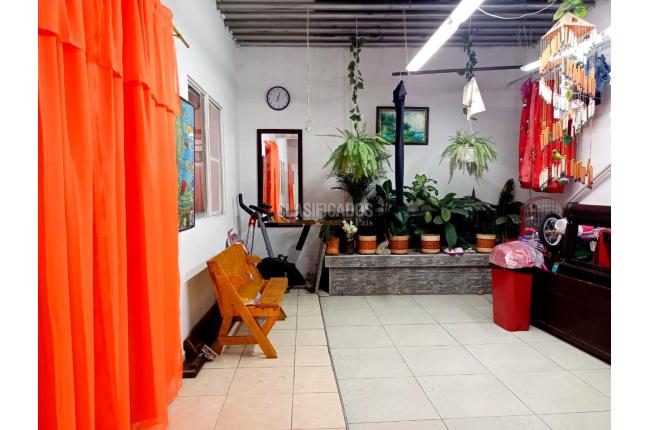 Casas, Venta, Municipal - $355.000.000