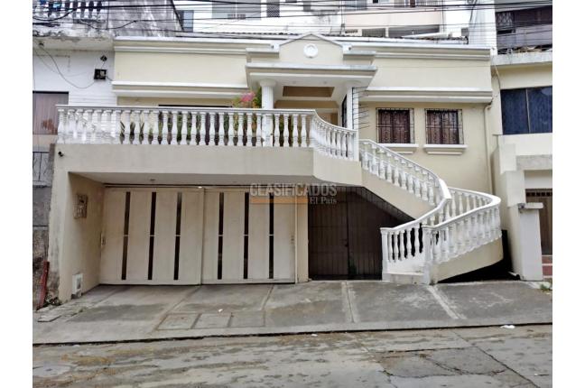 Casas, Alquiler, Tejares de San Fernando - $5.500.000