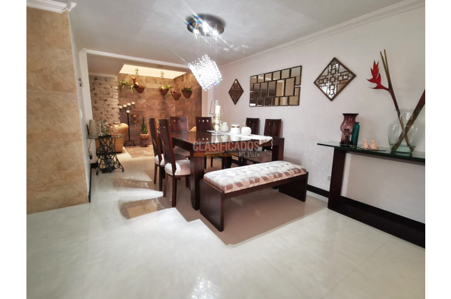 Casas, Venta, Caney - $700.000.000