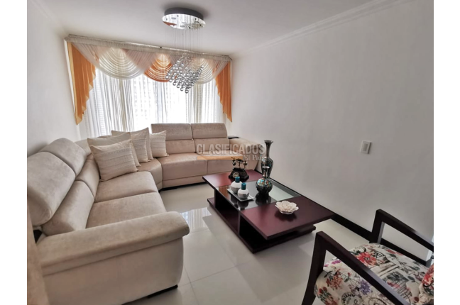 Casas, Venta, Caney - $700.000.000