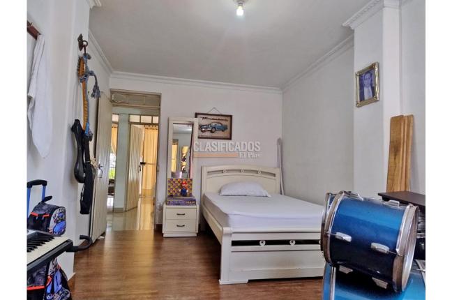 Casas, Venta, Santa Bárbara - $480.000.000