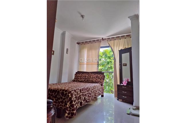 Casas, Venta, Santa Bárbara - $480.000.000