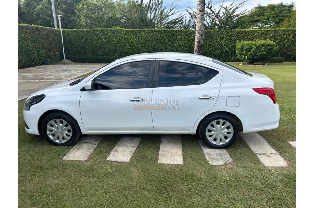 Nissan Versa 2017 - $43.000.000