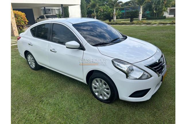 Nissan Versa 2017 - $43.000.000