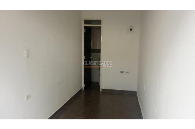 Locales y Bodegas, Alquiler, Junín - $750.000