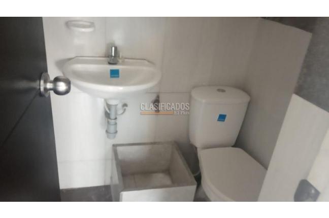 Locales y Bodegas, Alquiler, Junín - $750.000