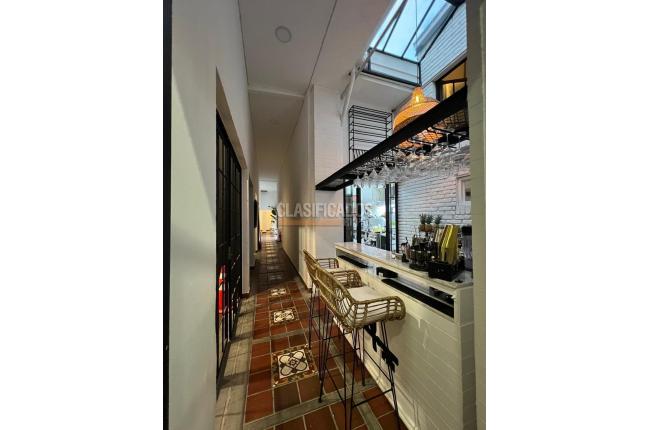 Locales y Bodegas, Alquiler, El Peñón - $3.750.000