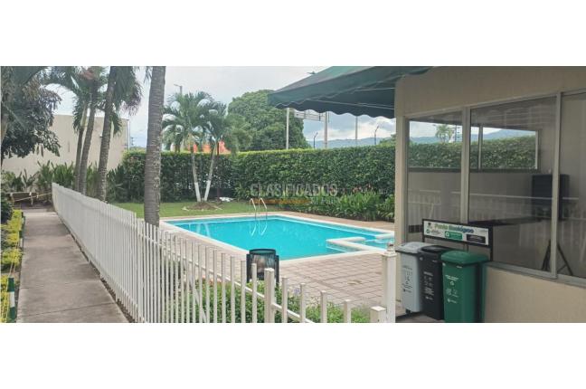 Apartamentos, Venta, Altos Del Parque - $300.000.000