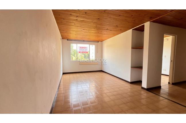 Apartamentos, Venta en Primero de Mayo