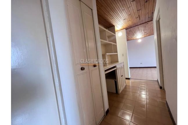 Apartamentos, Venta en Primero de Mayo