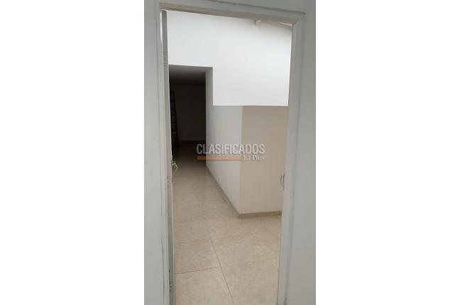 Apartaestudios, Alquiler, Chapinero - $800.000