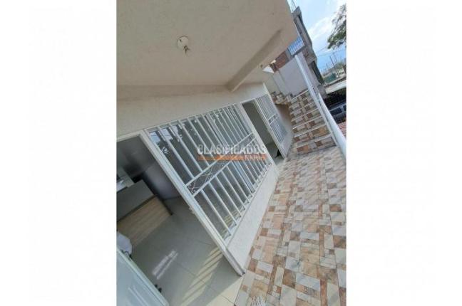Apartamentos, Alquiler, Santa Mónica Popular - $890.000