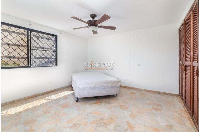 Apartamentos, Alquiler, Versalles - $2.700.000