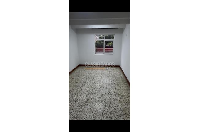 Apartamentos, Alquiler, Alto Nápoles - $950.000