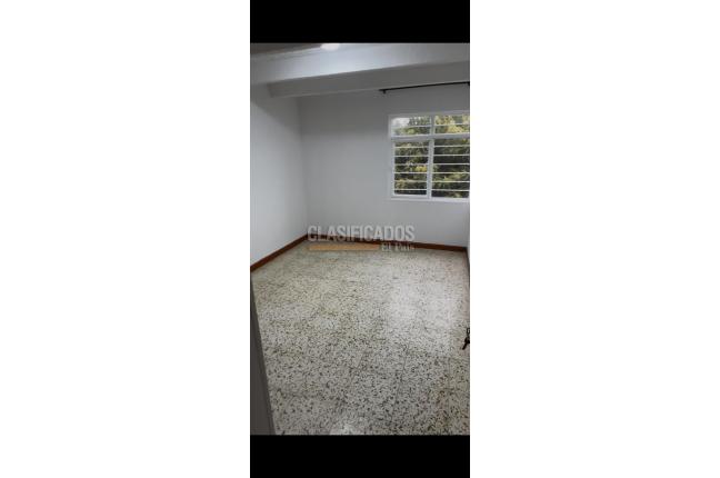 Apartamentos, Alquiler, Alto Nápoles - $950.000