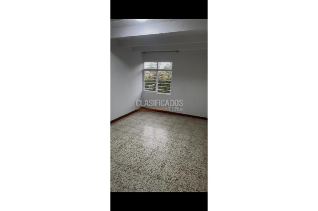 Apartamentos, Alquiler, Alto Nápoles - $950.000