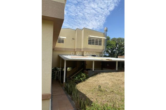 Edificios, Venta, Buga - $5.200.000.000