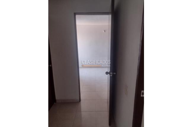 Apartamentos, Alquiler, Alférez Real - $1.500.000
