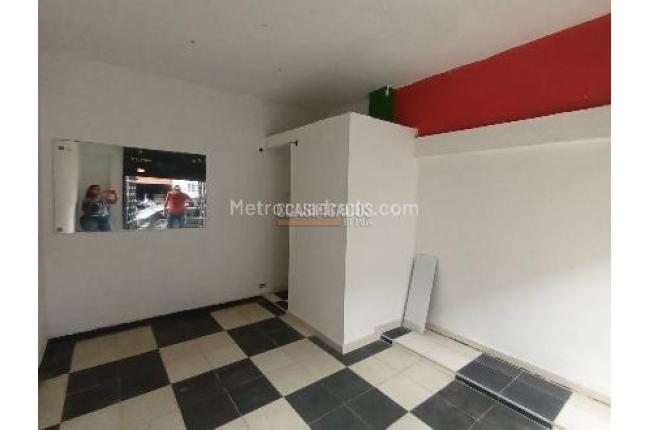 Casas, Alquiler, Alirio Mora Beltrán - $950.000