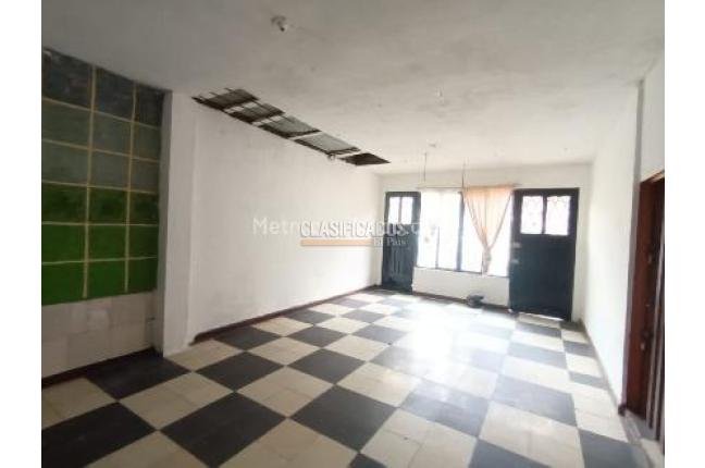 Casas, Alquiler, Alirio Mora Beltrán - $950.000