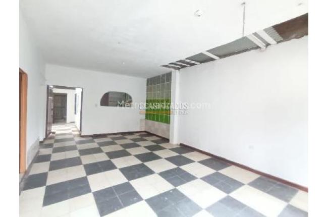 Casas, Alquiler, Alirio Mora Beltrán - $950.000