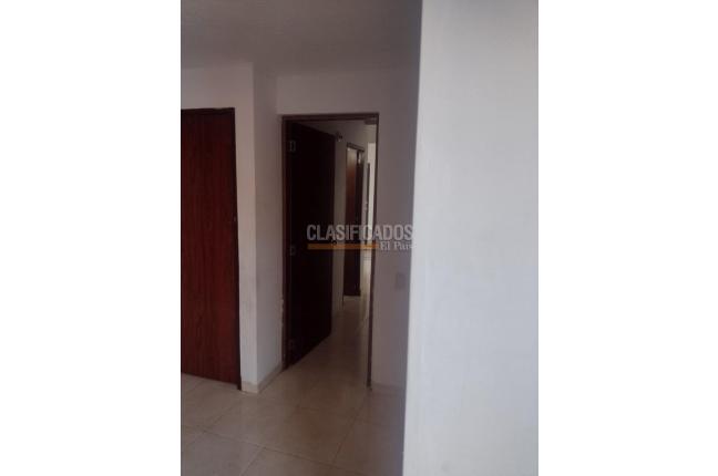 Apartamentos, Alquiler, Alférez Real - $1.500.000