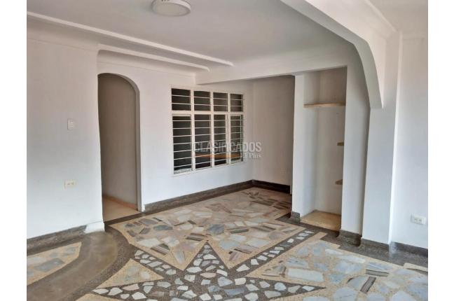 Casas, Venta, Nápoles - $450.000.000