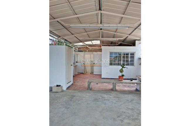 Casas, Venta, Nápoles - $450.000.000