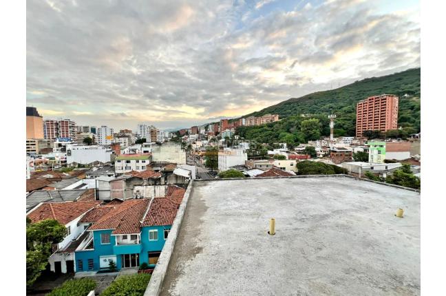 Locales y Bodegas, Alquiler, Granada - $12.700.000