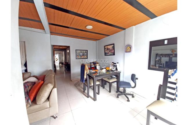 Casas, Venta, Santa Mónica Popular - $850.000.000