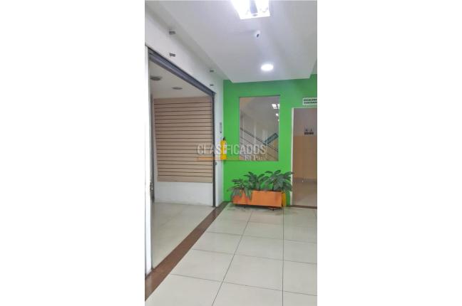 Locales y Bodegas, Venta en Capri