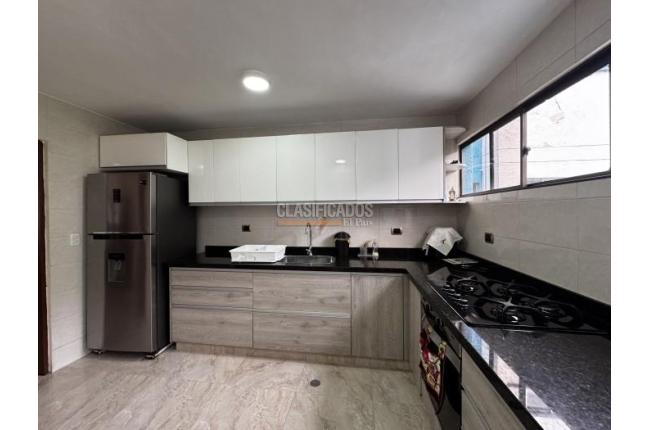 Apartamentos, Venta, El Refugio - $390.000.000